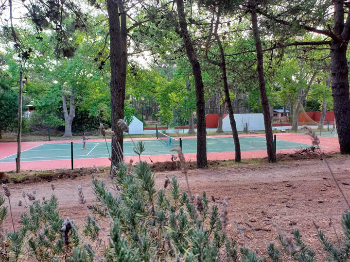 Camping de Ingenieros :: Mar Azul