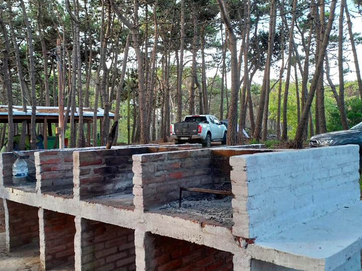 Camping de Ingenieros :: Mar Azul