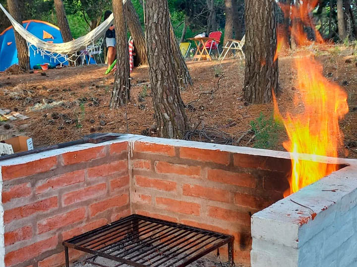 Camping de Ingenieros :: Mar Azul